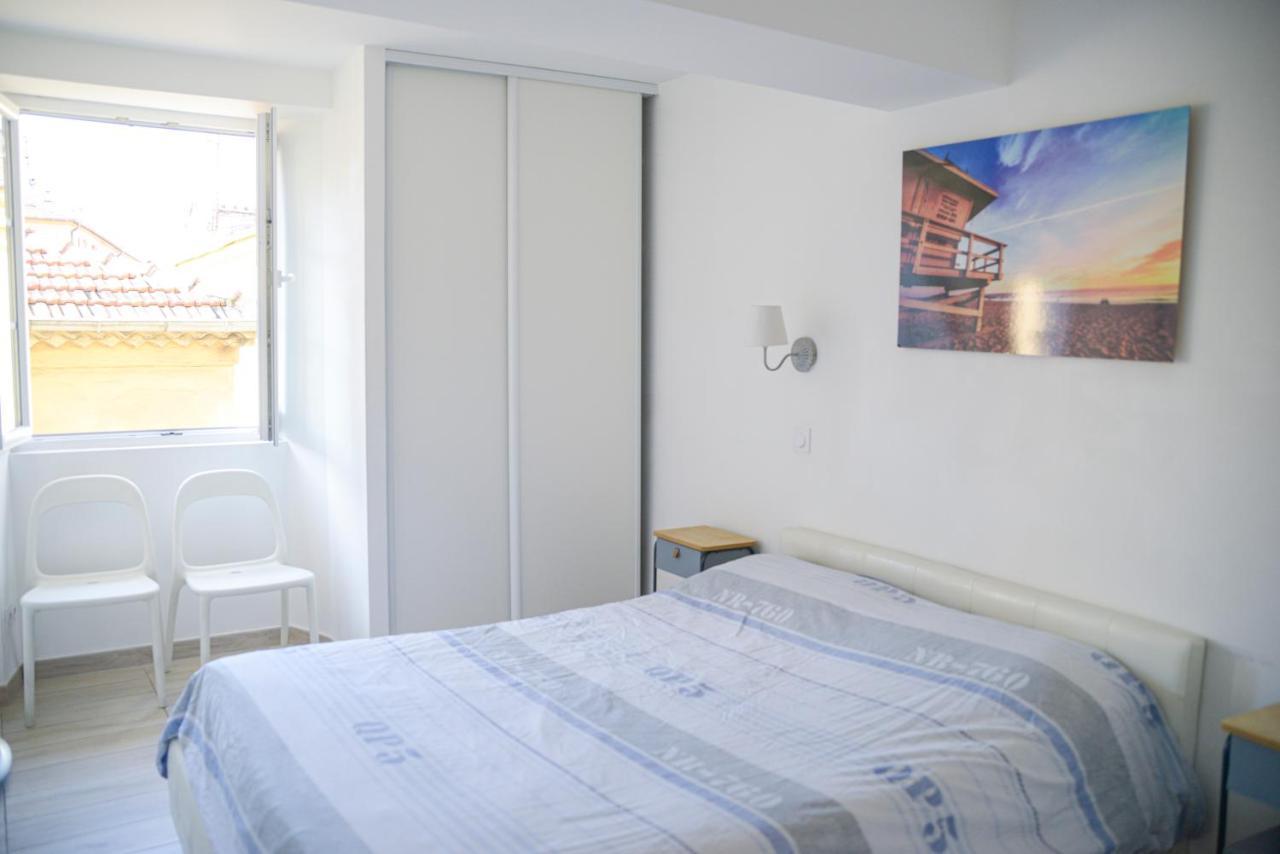 Sunny Apartment In Heart Of Nice Old Town Екстериор снимка